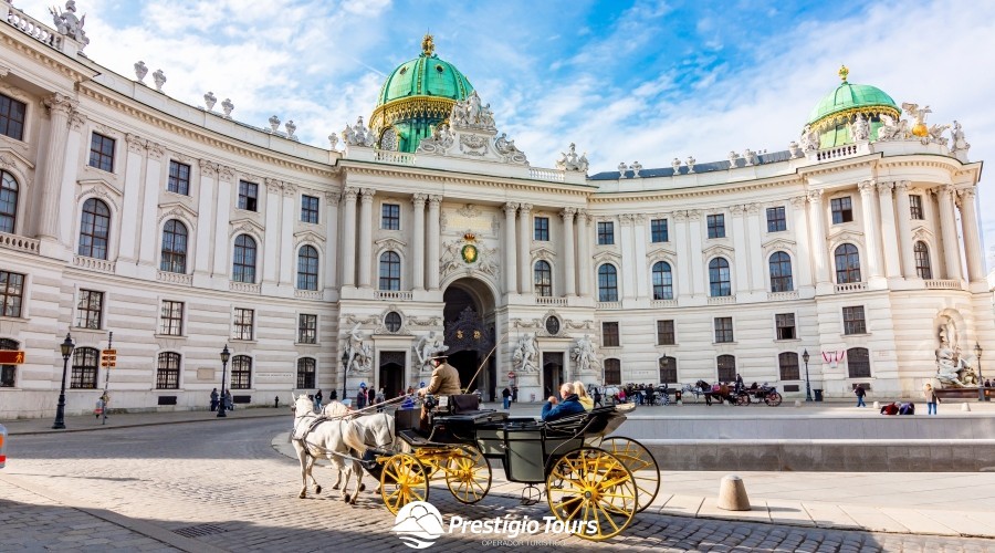 Praga, Bratislava, Budapeste, Viena